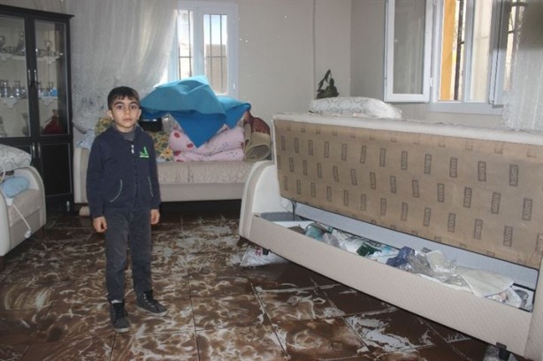 Foto - Siverek'te kanalizasyon suyu evlere doldu