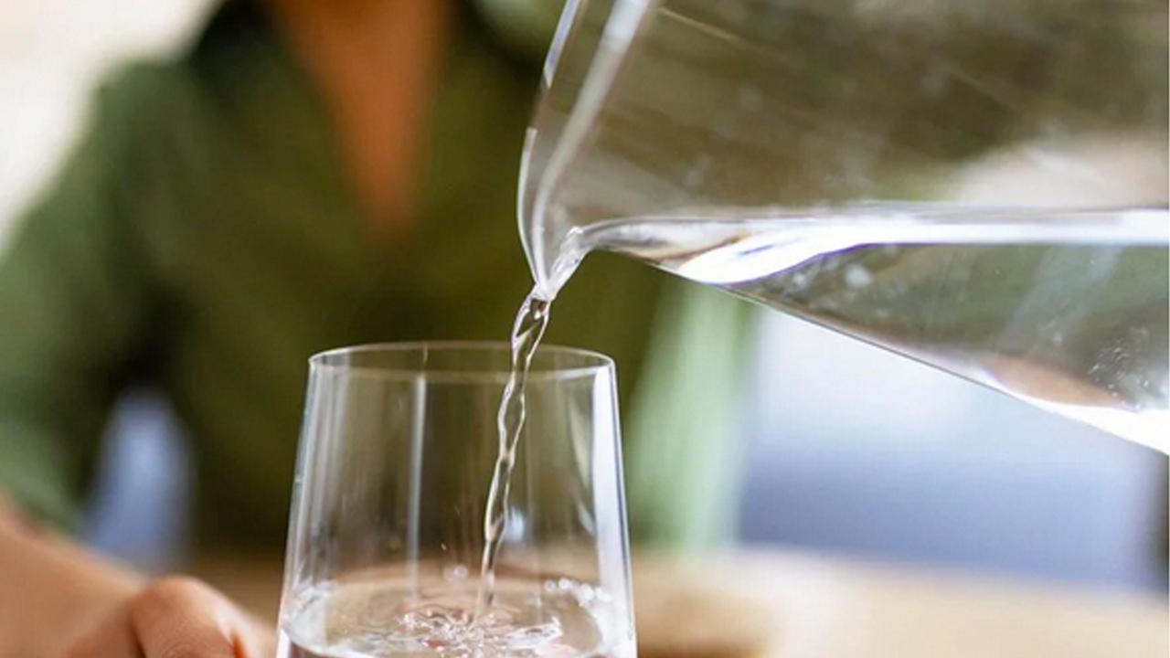 Foto - Sıvı ihtiyacınızı önce su ile giderin! Yaz aylarında susuzluğa dikkat! 