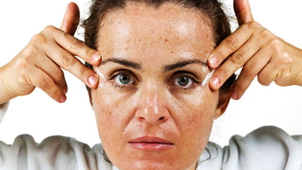 Foto - Sivilceye bunlar sebep oluyor!