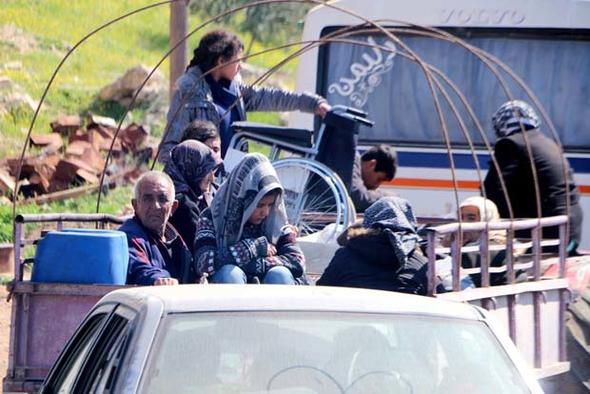 Foto - Siviller Afrin'den işte böyle ayrılıyor