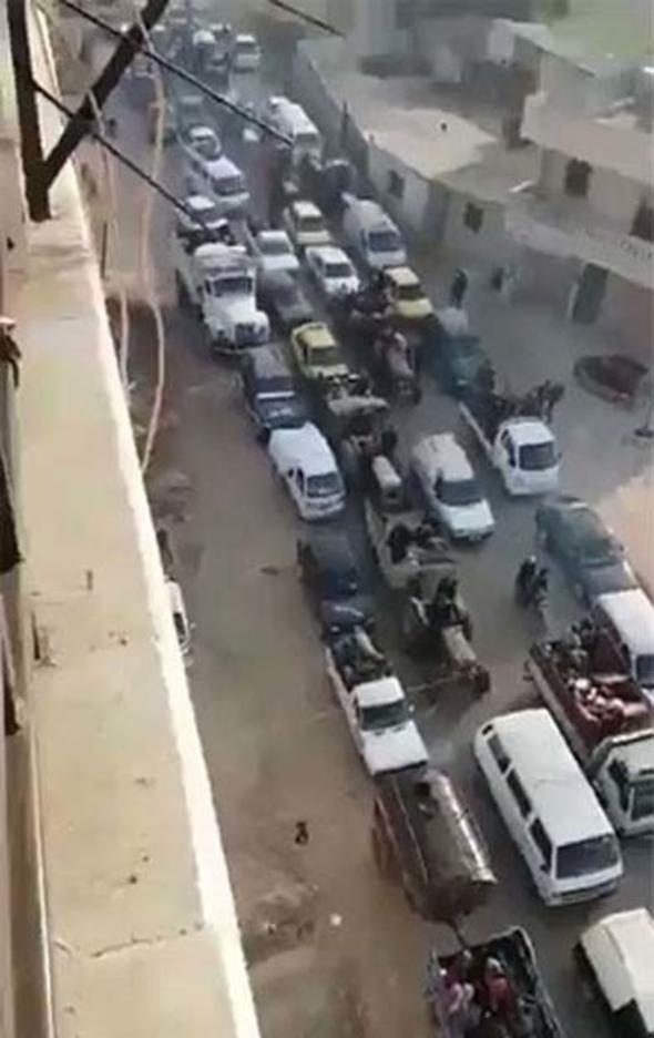 Foto - Siviller Afrin'den işte böyle ayrılıyor