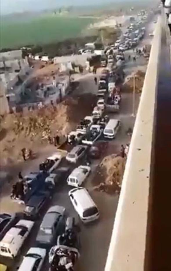 Foto - Siviller Afrin'den işte böyle ayrılıyor
