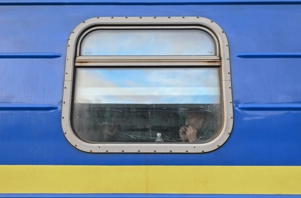 Foto - Siviller, saldırı altındaki Herson'dan tahliye edildi