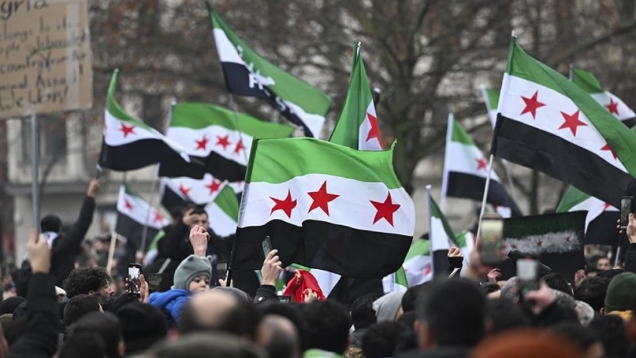 Foto - Sivilleri bombalatan tümgeneral enselendi!