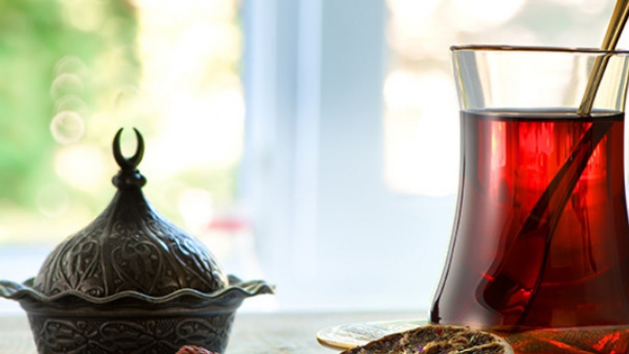 Foto - Çayı demlenirken sudaki ağır metalleri azaltıyor: Yeşil çay, toz çay tüketimi güvenli mi? Bunu sebep oluyor