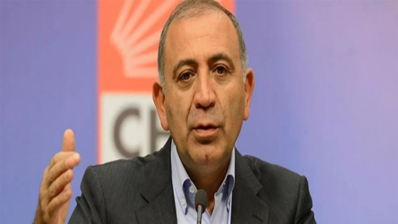 Foto - Siyaset kulisleri bu iddiayla çalkalanıyor: CHP’de iki önemli ismin fişi çekildi