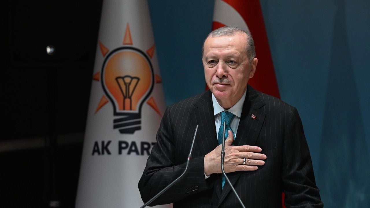 Foto - Siyaset sahnesini sallayacak kulisi duyurdu! 1 büyükşehir ve 11 ilçe AK Parti’ye mi geçiyor?