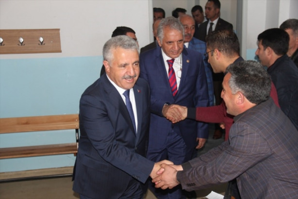 Foto - Siyasiler oylarını kullandı