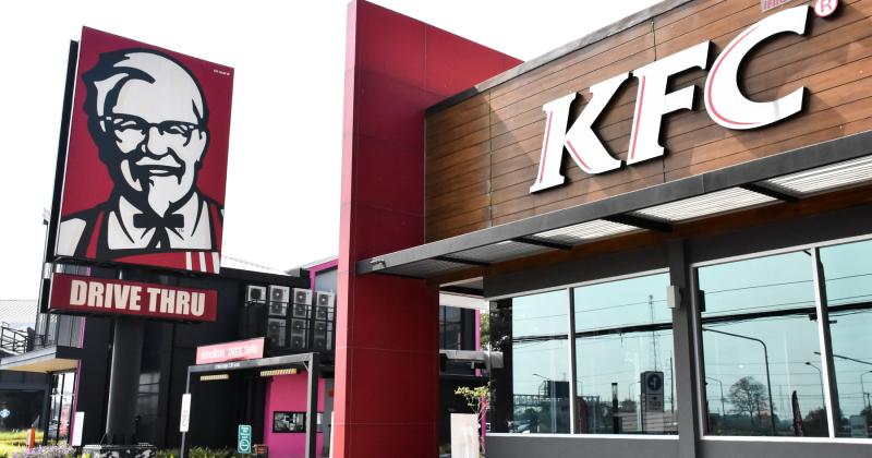 Foto - Siyonist destekçileri birer birer çöküyor! KFC de boykot şamarı yedi 