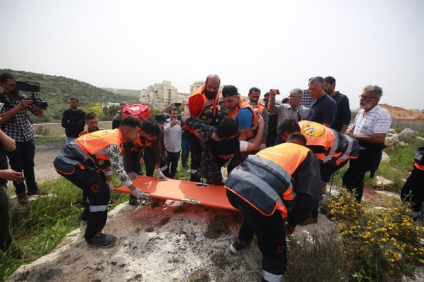 Foto - Siyonist işgalci İsrail askerleri Filistinli göstericilere saldırdı!