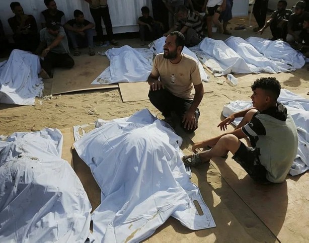 Foto - Siyonist İsrail yalnızlaştıkça daha da barbarlaşıyor! Gazze Kasabı Netanyahu için yolun sonu