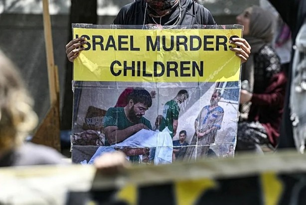 Foto - Siyonist İsrail yalnızlaştıkça daha da barbarlaşıyor! Gazze Kasabı Netanyahu için yolun sonu