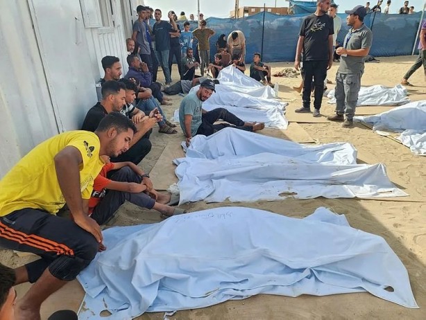 Siyonist İsrail yalnızlaştıkça daha da barbarlaşıyor! Gazze Kasabı Netanyahu için yolun sonu