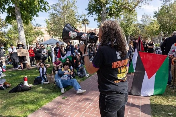Foto - Siyonist milyarderin gizli yazışmaları ifşa oldu! Operasyonları böyle organize ettiler…
