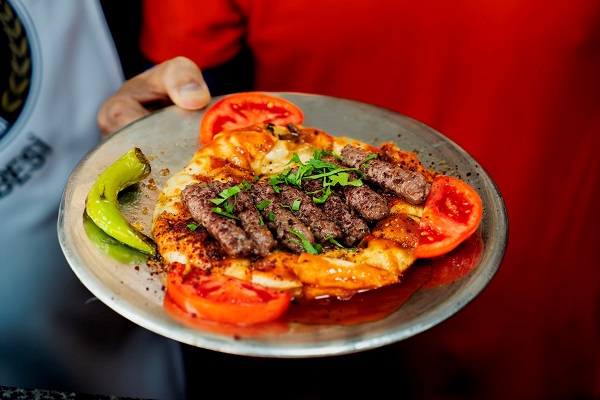 Foto - Siz daha önce böyle bir ayran gördünüz mü?