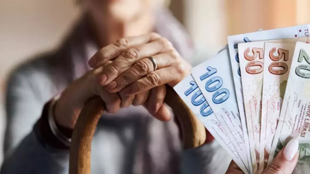 Foto - Siz de bu kişiler içerisinde olabilirsiniz! Emekli maaşları iptal ediliyor: Maaşlar faiziyle geri alınacak