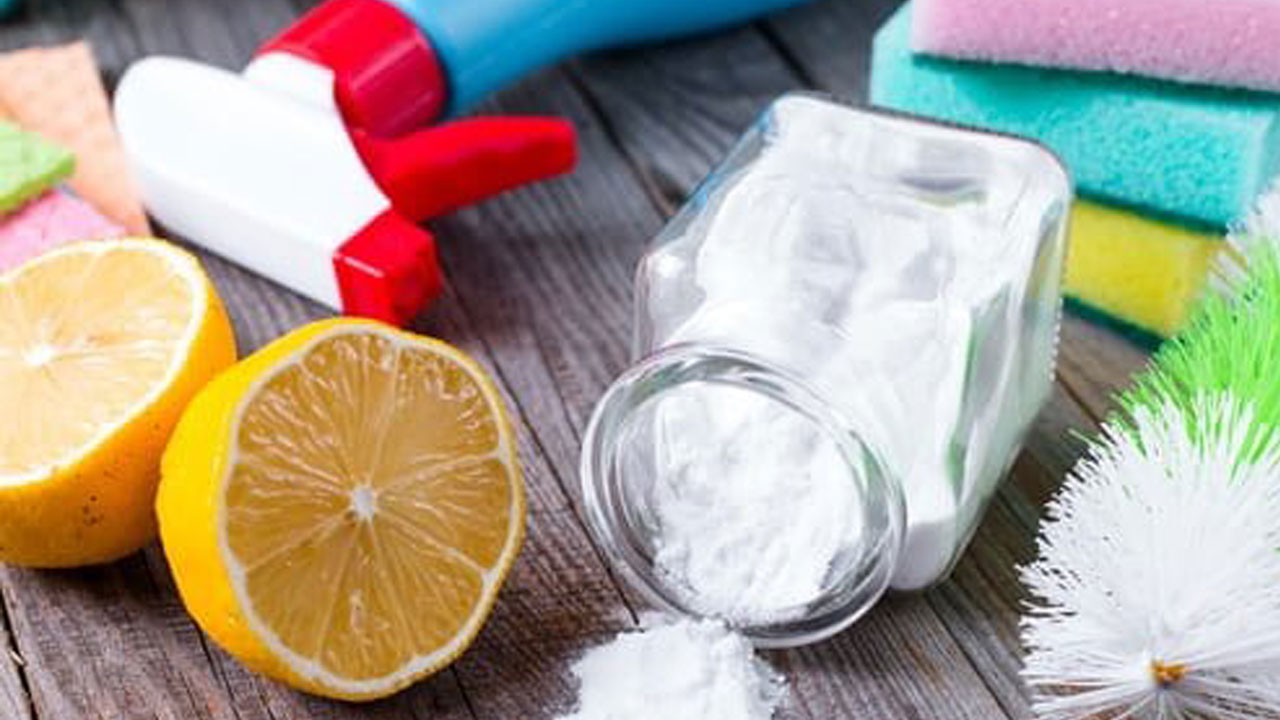 Foto - Siz de temizlik yaparken limon mu kullanıyorsunuz! Aman dikkat bu yüzeylere sakın limon sürmeyin