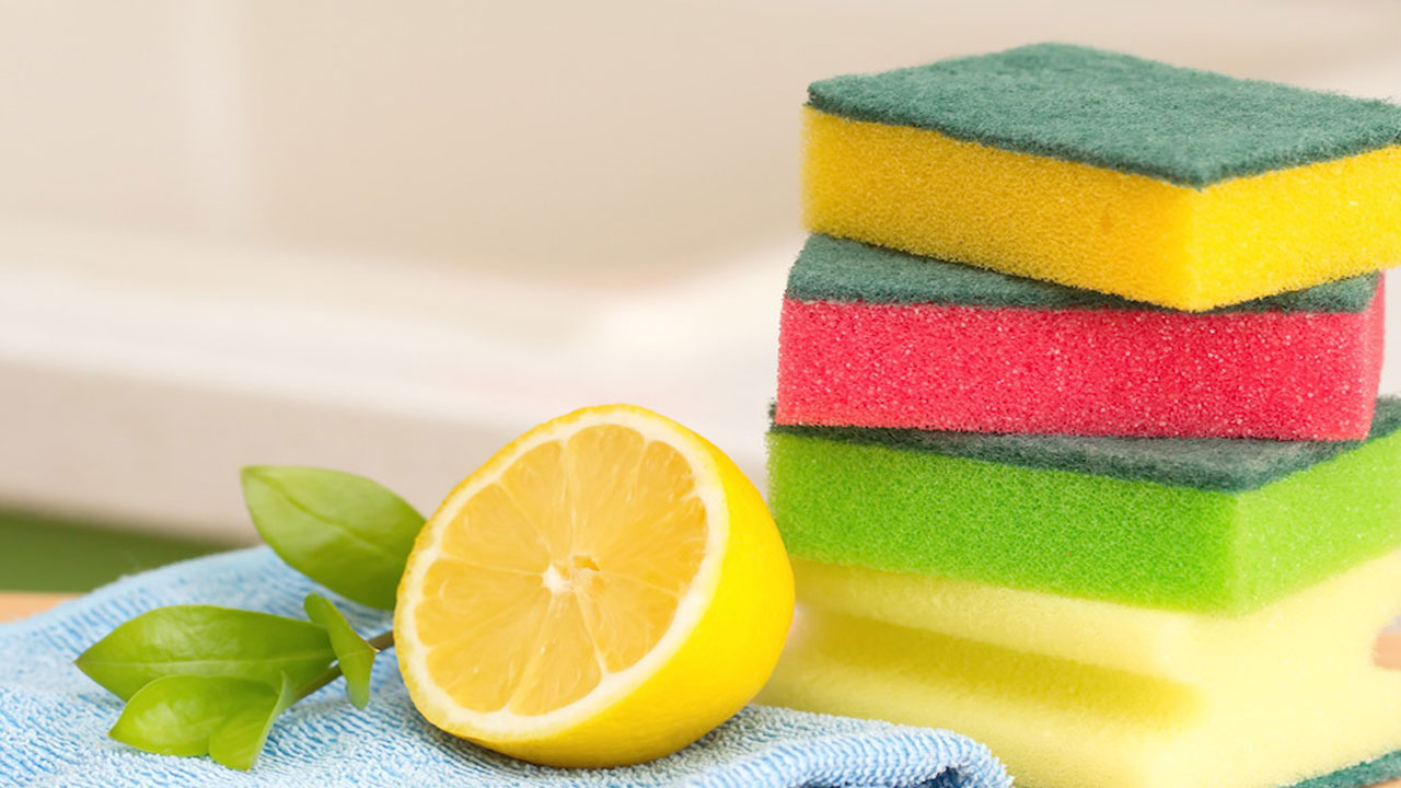 Foto - Siz de temizlik yaparken limon mu kullanıyorsunuz! Aman dikkat bu yüzeylere sakın limon sürmeyin