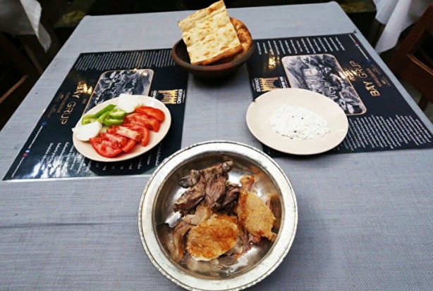 Foto - Sizce hangisi haklı? 2 il arasında tatlı rekabet