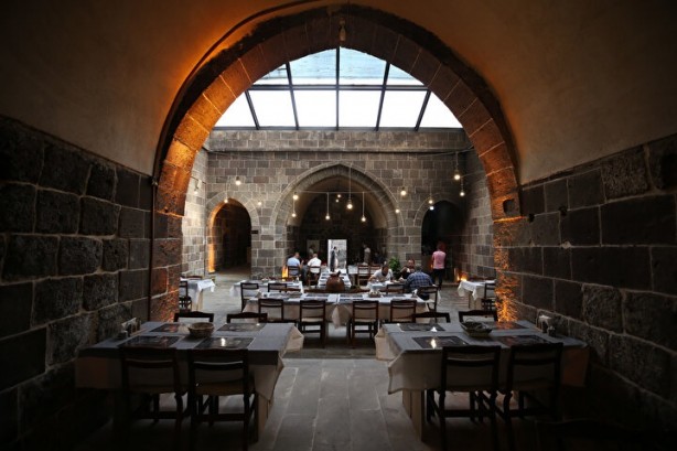 Foto - Sizce hangisi haklı? 2 il arasında tatlı rekabet