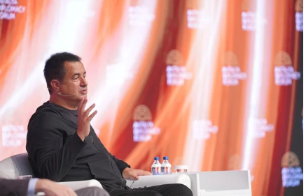 Foto - Sizce kim haklı? Acun Ilıcalı'nın olay mesai teklifi toplumu ikiye böldü