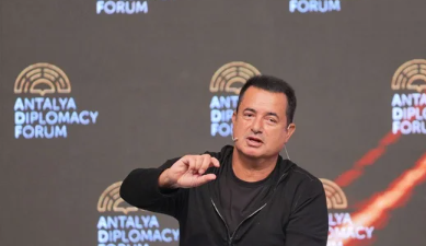 Foto - Sizce kim haklı? Acun Ilıcalı'nın olay mesai teklifi toplumu ikiye böldü