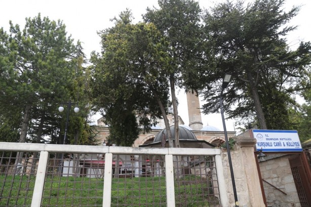 Foto - Sizi geçmişe götürecek: Kurşunlu Cami ve Külliyesi