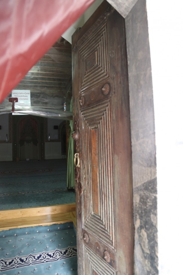 Foto - Sizi geçmişe götürecek: Kurşunlu Cami ve Külliyesi