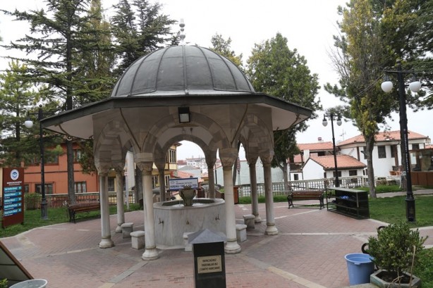 Foto - Sizi geçmişe götürecek: Kurşunlu Cami ve Külliyesi