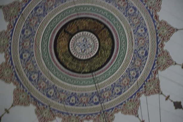 Foto - Sizi geçmişe götürecek: Kurşunlu Cami ve Külliyesi