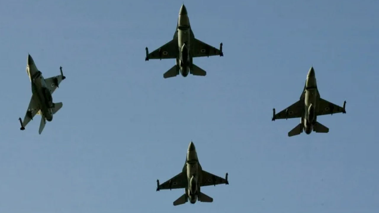 Foto - Skandal açıklama: Türkiye'ye mesaj vermek için orayı savaş uçaklarımızla vurduk