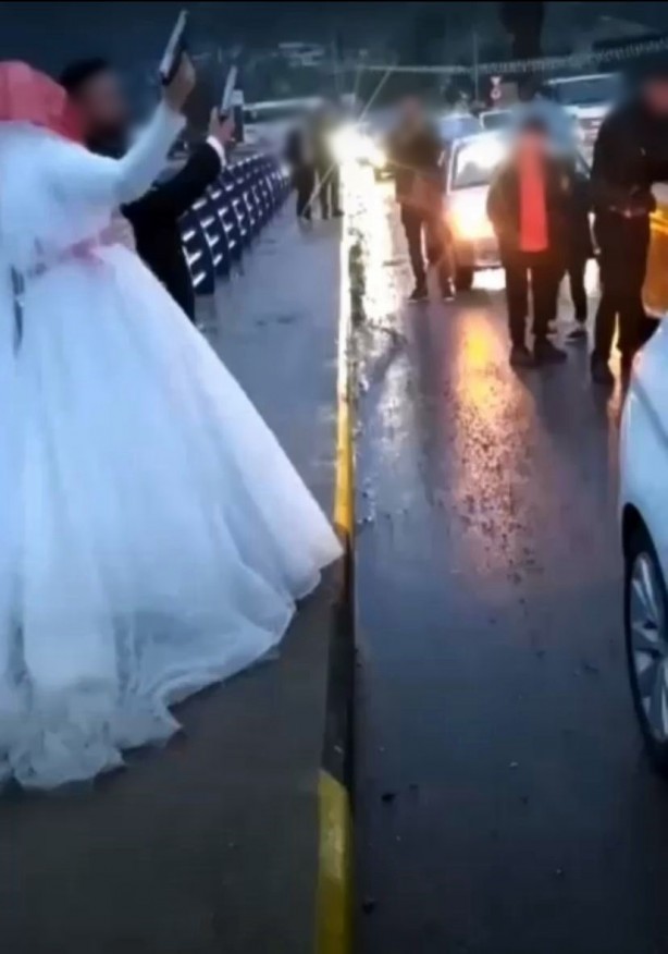 Foto - Skandal görüntüler! Damat ve gelinden magandalık