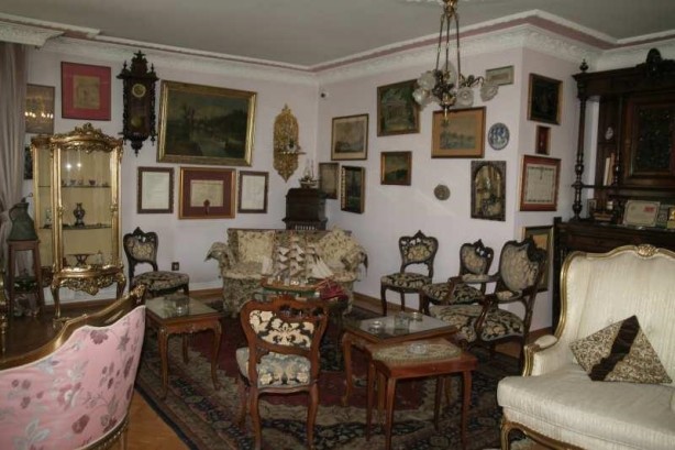 Foto - Skandal ortaya çıktı' 3 yıl önce vefat eden Semavi Eyice'ye kızlarından büyük vefasızlık 
