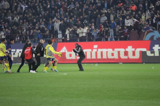 Foto - Skandal sahneler yaşandı... Futbol piyasasından önemli ünlü oyuncuların olduğu bir ortam! Tüm dünyaya rezil olduk...