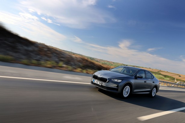 Foto - Skoda’nın en çok tercih edilen modeli Octavia Kvasiny fabrikasında da üretilmeye başlandı!