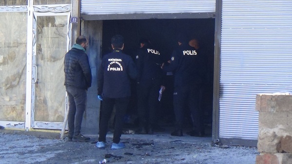 Foto - Sobayı yakmak isterken kendini yaktı