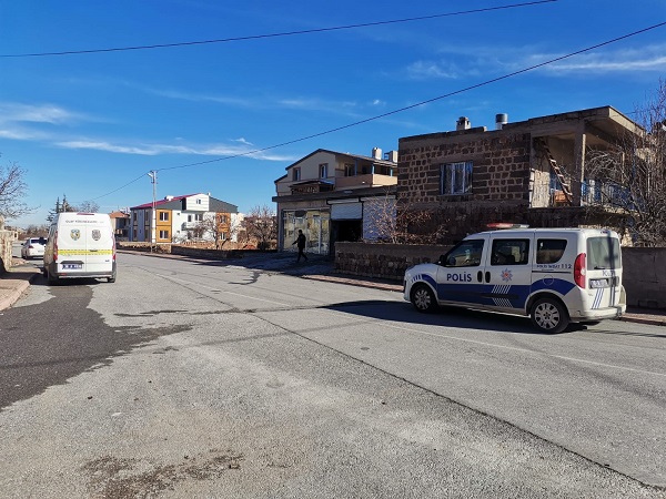 Foto - Sobayı yakmak isterken kendini yaktı