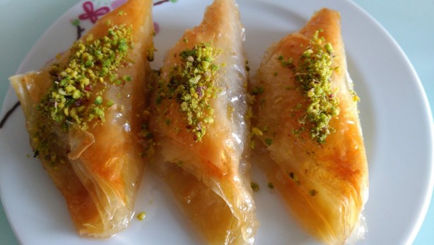 Foto - Şöbiyet baklava nasıl yapılır? Baklava yufkasından pratik şöbiyet tarifi