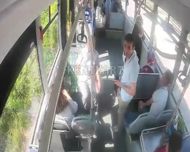 Foto - Şoförden on numara hareket! Helal olsun sana hocam