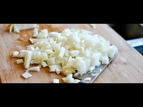 Foto - Soğanı dilimleyip bekletmek zehir saçıyor