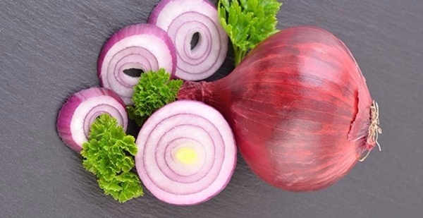 Foto - Soğanı göğsünüze sürerseniz...