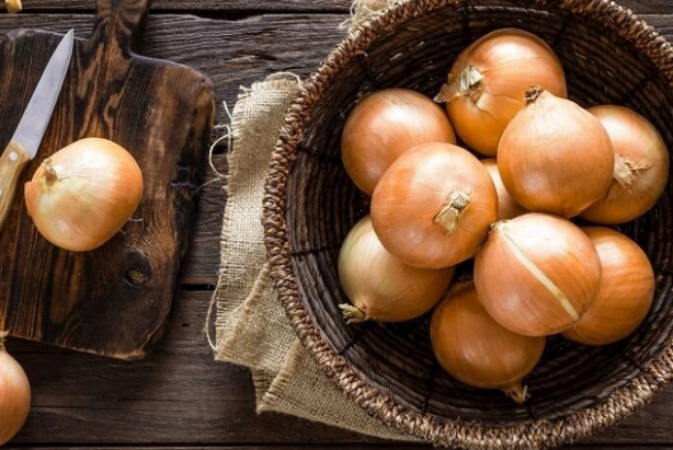 Foto - Soğanı yıllarca yanlış tüketmişiz! Bütün vitaminleri kayboluyor: Bir sürü söylenti çıkmıştı acı gerçek böyle