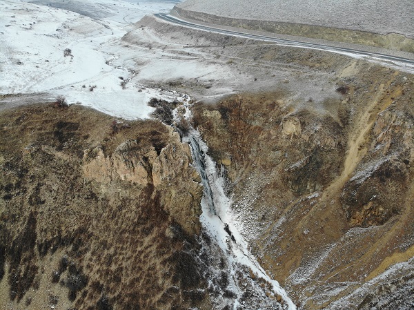 Foto - Soğuk hava şelale dondurdu