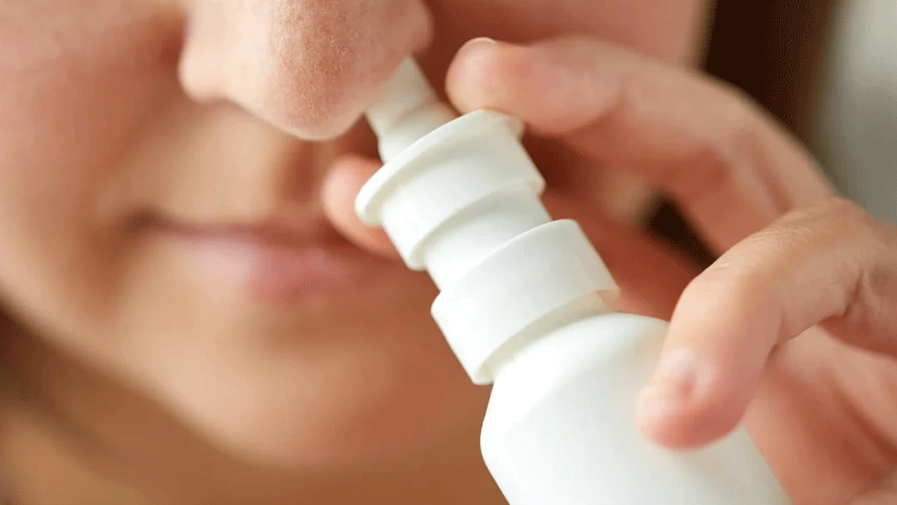 Boşuna para ödemeyin: İşte doğal burun spreyi yapma klavuzu...