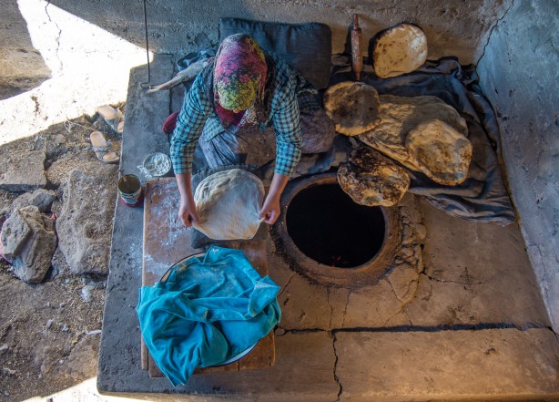 Foto - Soğuk havaya rağmen tandır...