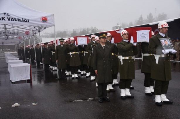 Foto - Şok ayrıntı ortaya çıktı! 9 askerimizin şehit olduğu hain saldırı böyle gerçekleşmiş! İşte o inanılmaz detay 