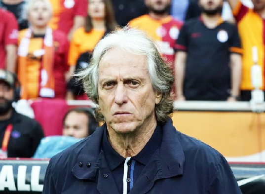 Foto - Şok eden gelişme: Koç söz vermişti! Milyonların beklediği teknik adamda yeni detaylar ortaya çıktı