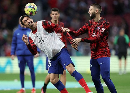 Foto - Şok ettiler! Tomar tomar para dökmenize gerek yok: Galatasaray ayaklandı…