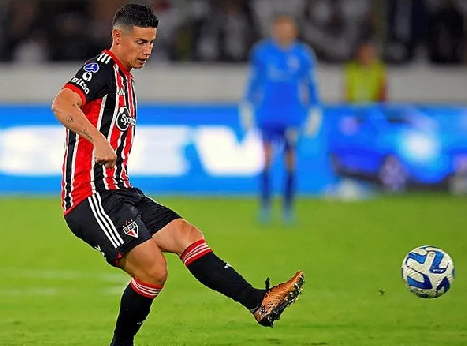 Foto - Şok gelişme! Herkes ters köşe olacak! Geliyor ama İstanbul'a değil o dev kulübe...