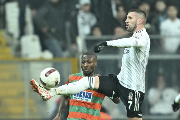 Foto - Şok gelişme: Önce Burak Yılmaz ardından Rıza Çalımbay: Apar topar görevden alındı! Olacak iş değil… Belli değil miydi zaten?